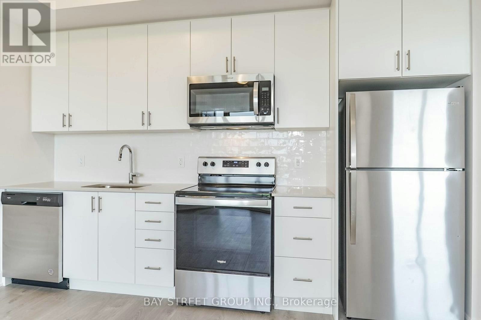 717-3200 William Coltson Avenue, Oakville, ON, L6H 7W6 - 19