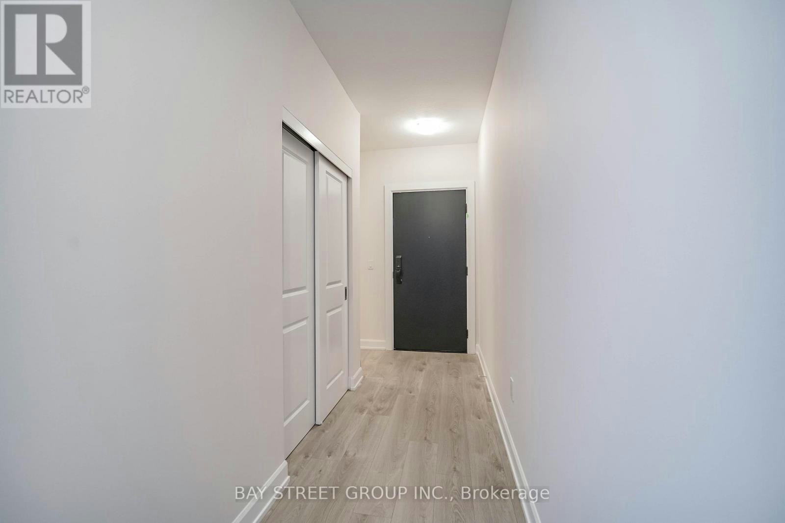 717-3200 William Coltson Avenue, Oakville, ON, L6H 7W6 - 8
