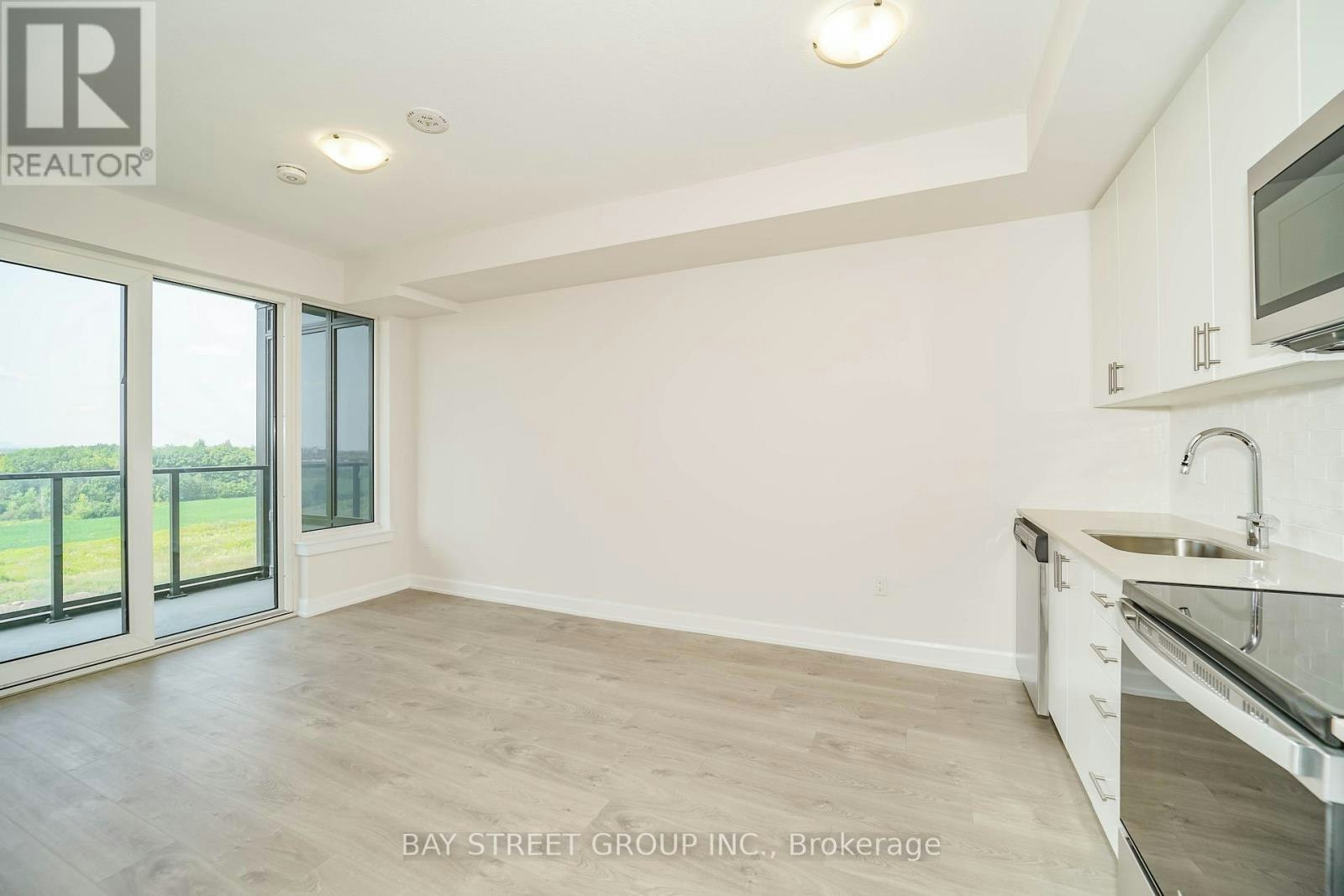 717-3200 William Coltson Avenue, Oakville, ON, L6H 7W6 - 16