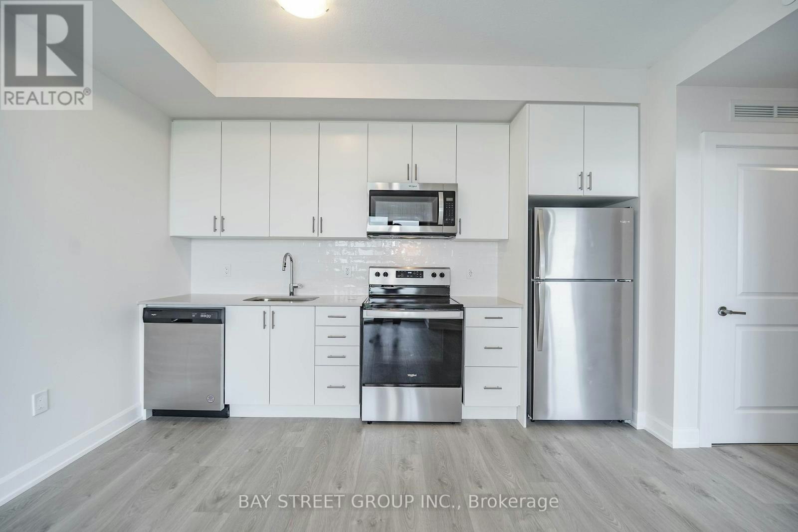 717-3200 William Coltson Avenue, Oakville, ON, L6H 7W6 - 18