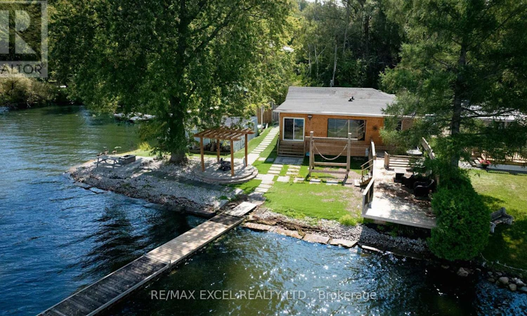 84 Parker Dr, Roseneath
