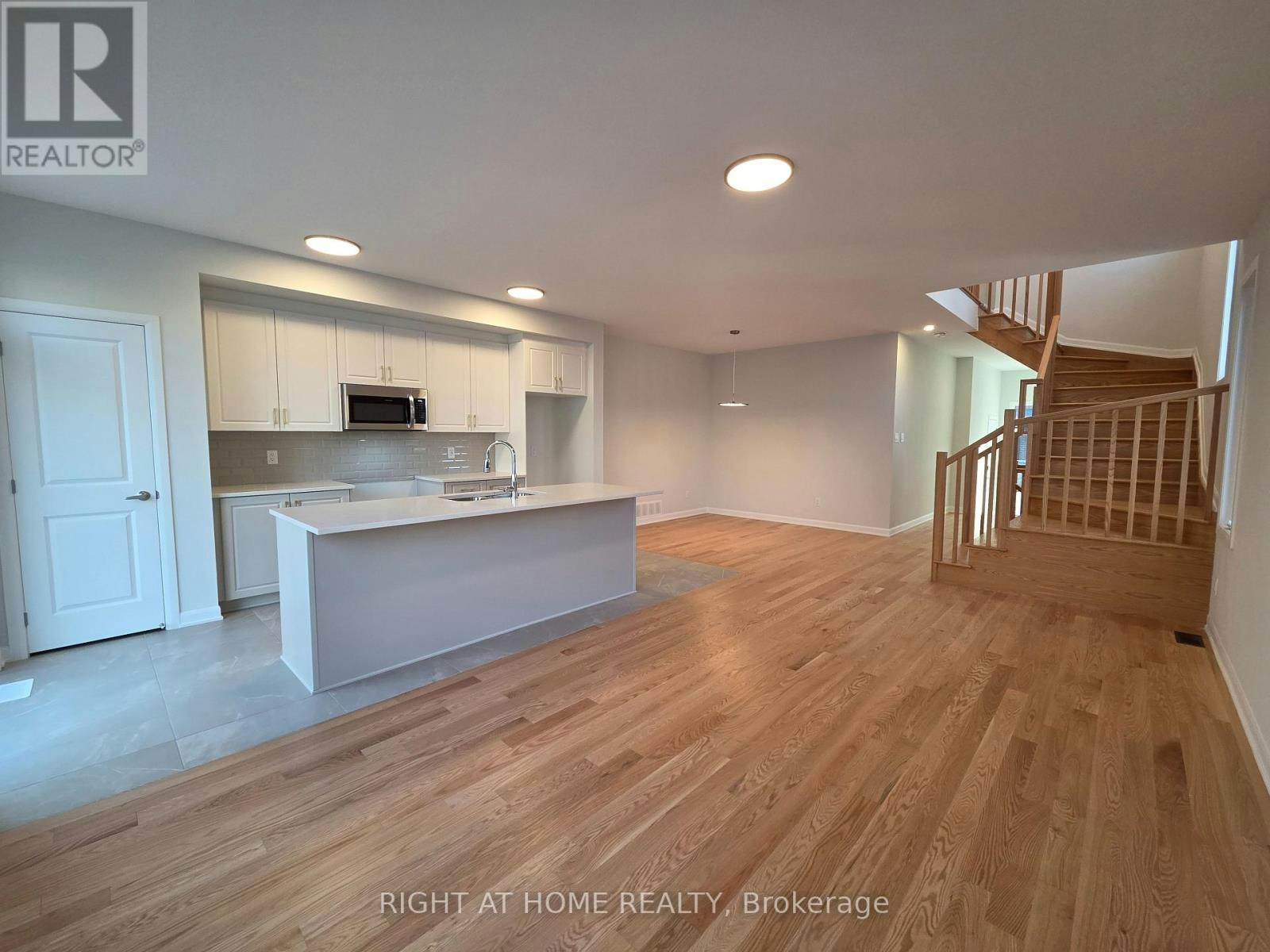 232 Bankside Way, Ottawa, ON, K2J 7N1 - 8