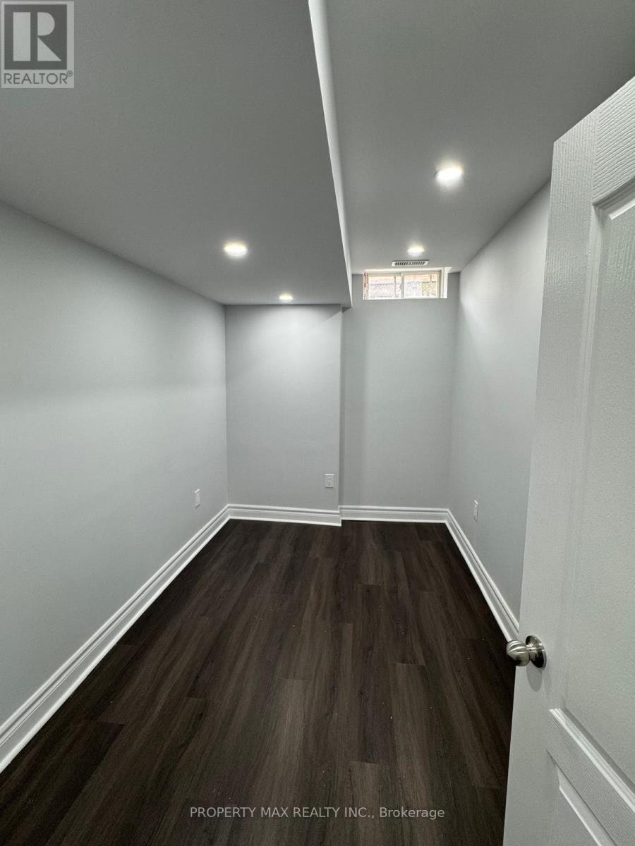 BASEMENT SEP ENT-41 Trudelle Crescent, Brampton, ON, L7A 2Z2 - 4