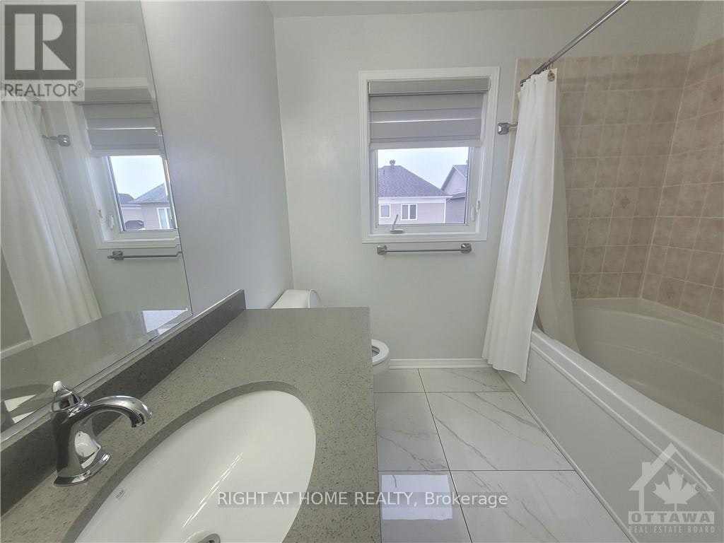 239 Highpointe Crescent, Ottawa, ON, K2J 5N8 - 14