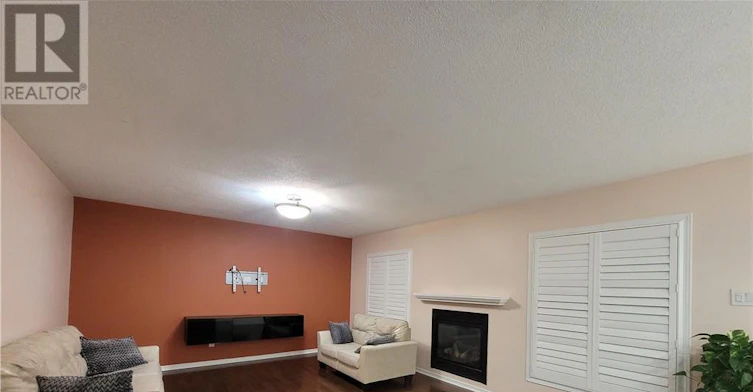 239 Highpointe Crescent, Ottawa, ON, K2J 5N8 - 9