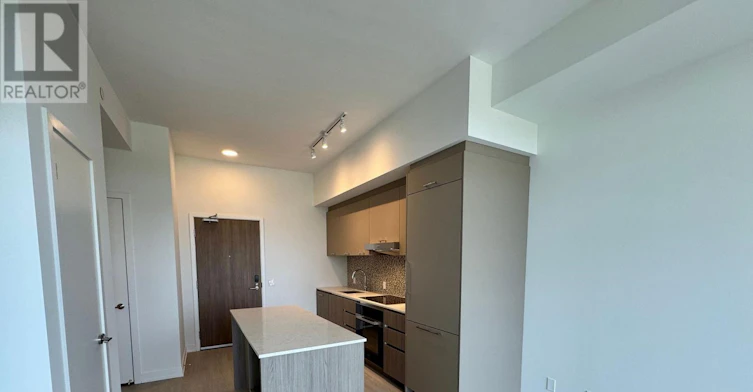 520-8188 Yonge Street, Vaughan, ON, L4J 0M2 - 4