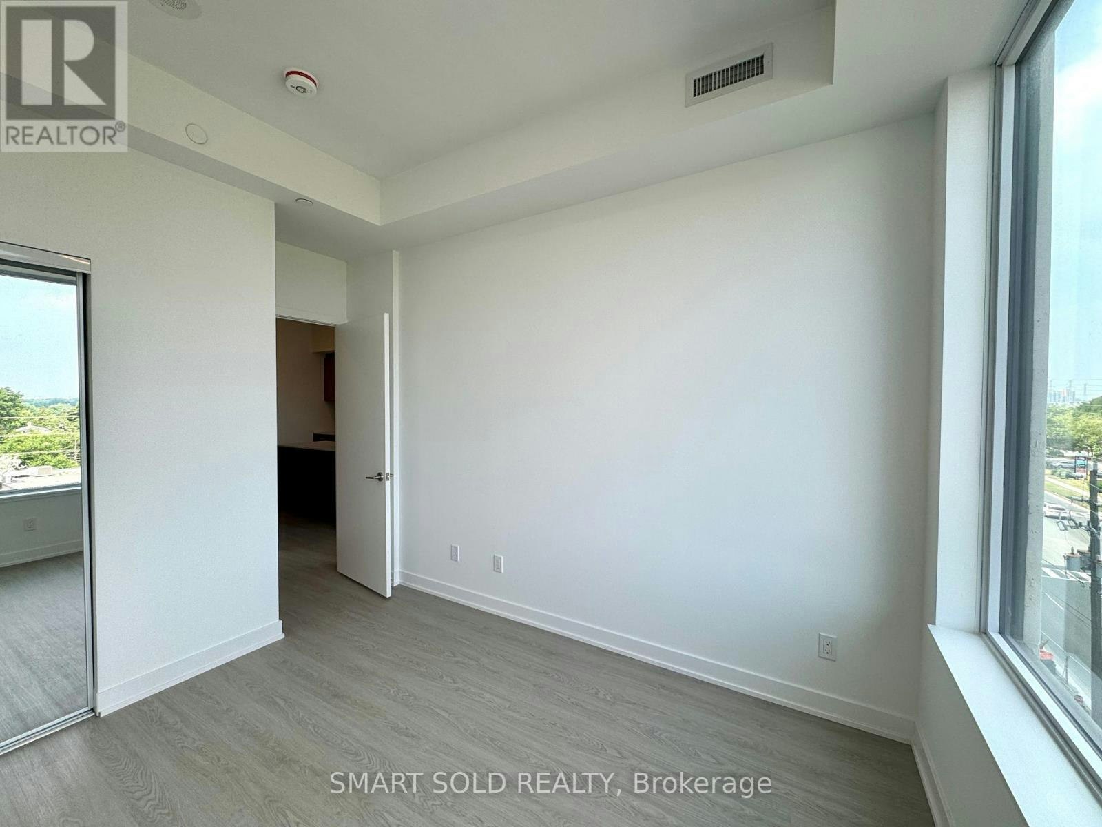 520-8188 Yonge Street, Vaughan, ON, L4J 0M2 - 9
