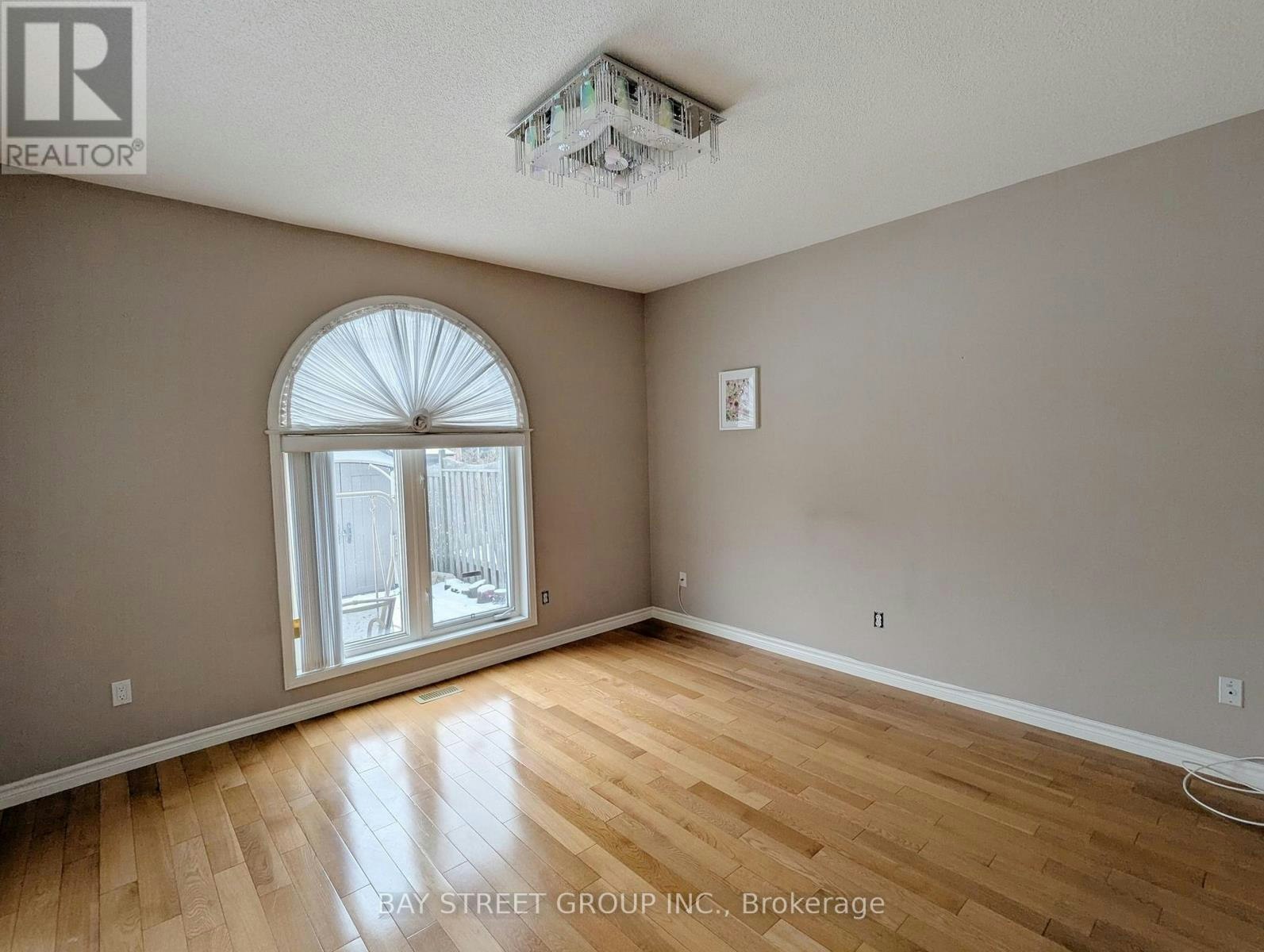 UPPER-165 Worthing Avenue, Markham, ON, L3S 4M8 - 4