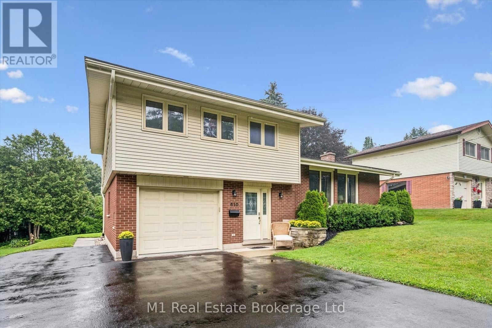 610 St David Street S, Centre Wellington, ON, N1M 2L9