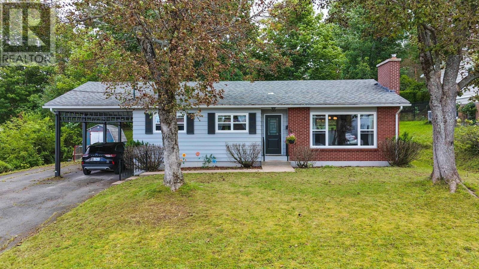135 Chelsea Court, New Glasgow, NS, B2H 1V5