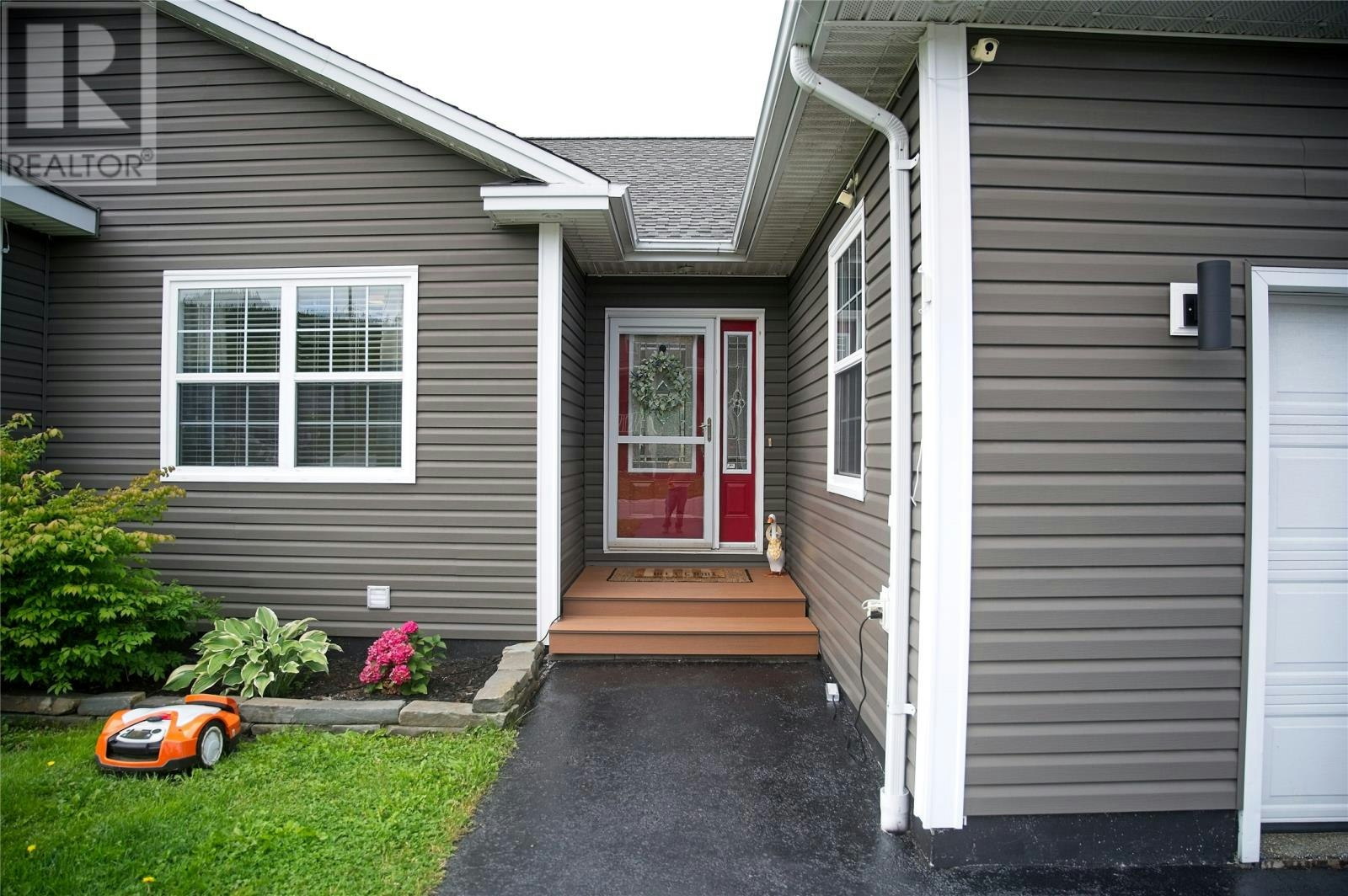 17 Hann Crescent, Corner Brook, NL, A2H 7K2