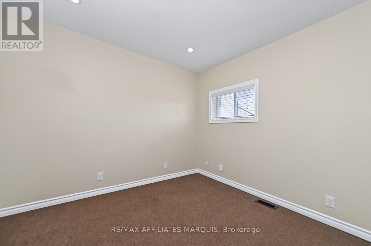 3 William Street E, Smiths Falls, ON, K7A 1C1 - 15