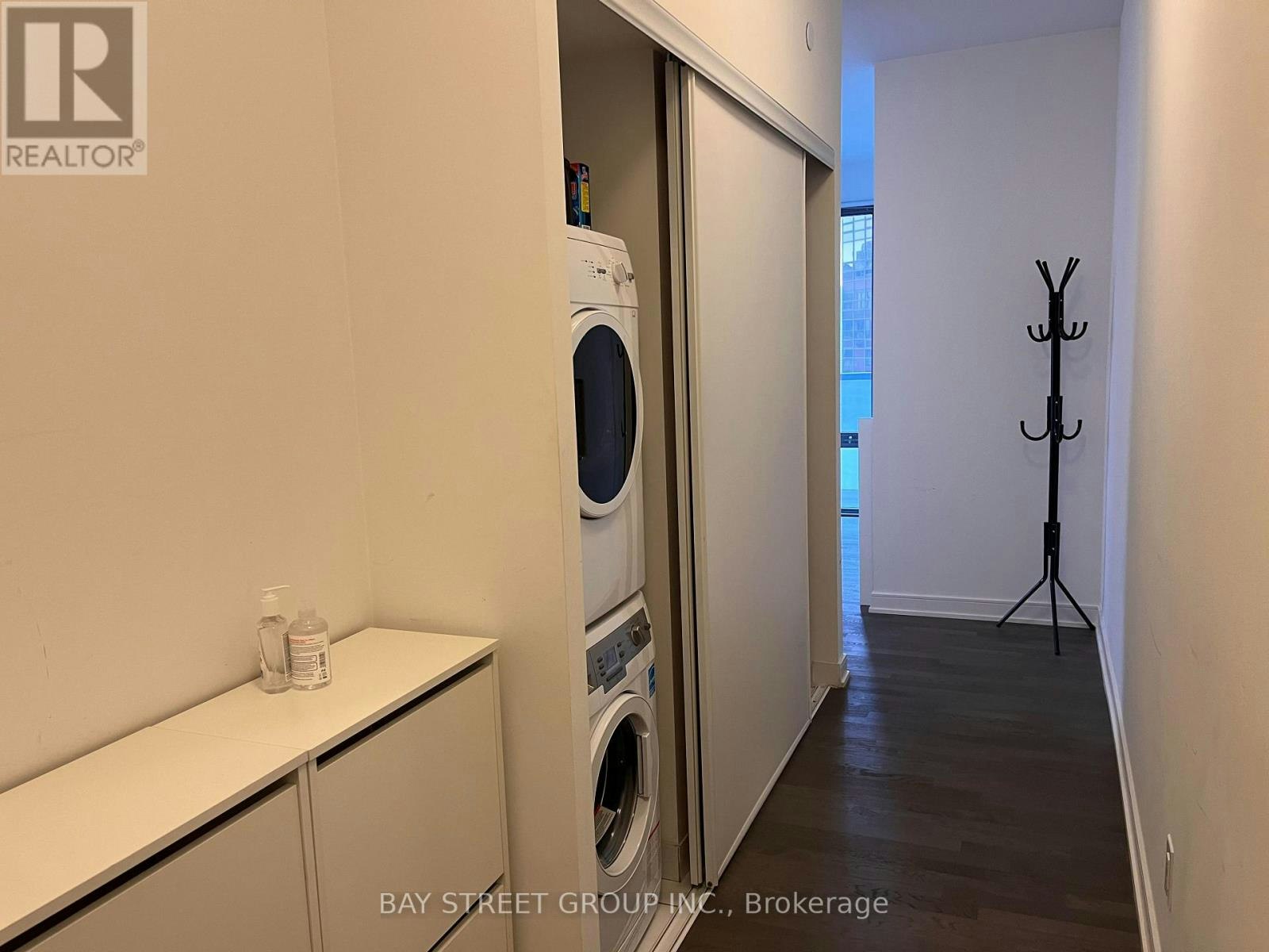 2510-57 St. Joseph Street, Toronto, ON, M5S 0C5 - 9