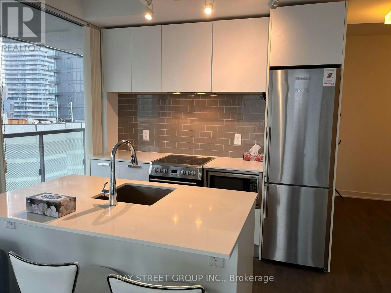 2510-57 St. Joseph Street, Toronto, ON, M5S 0C5 - 2