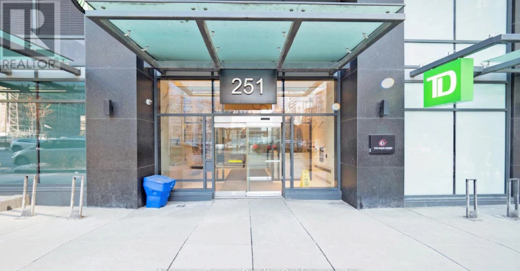 1412-251 Jarvis Street, Toronto, ON, M5B 0C3 - 2
