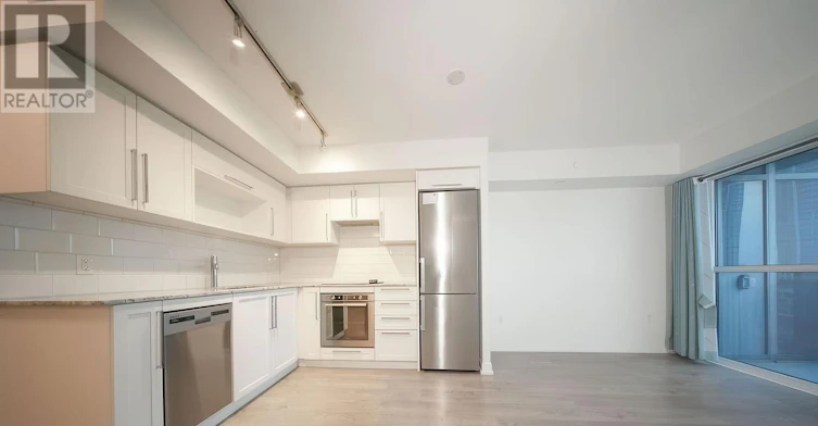 1215-275 Village Green Square, Toronto, ON, M1S 0K5 - 2
