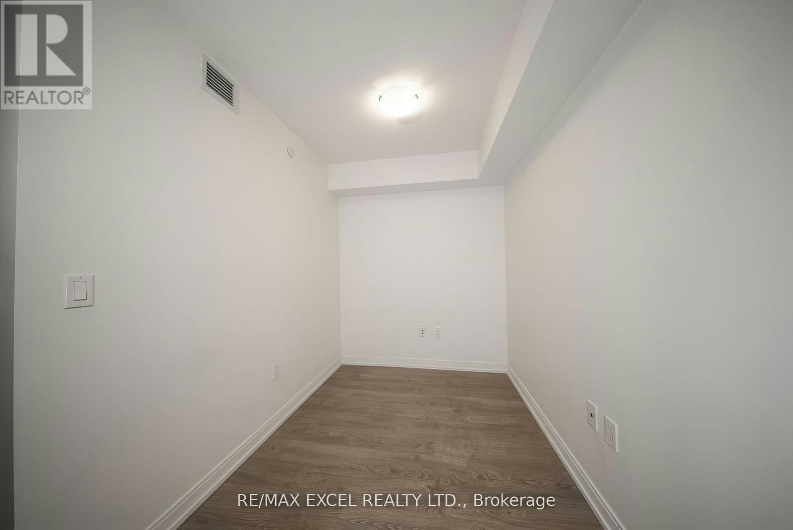 1215-275 Village Green Square, Toronto, ON, M1S 0K5 - 14