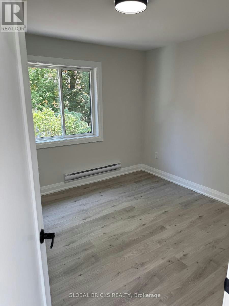 2- REAR UPPER-101 Minerva Avenue, Toronto, ON, M1M 1V8 - 10