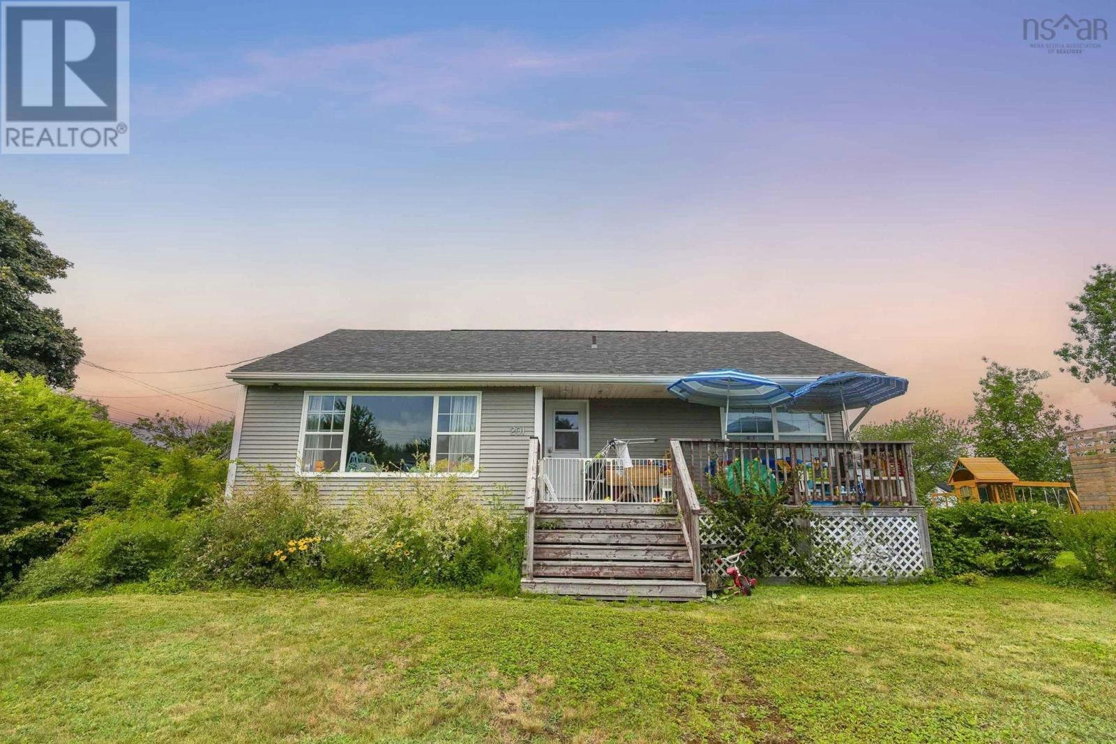 201 Melrose Avenue, Halifax, NS, B3S 1P7