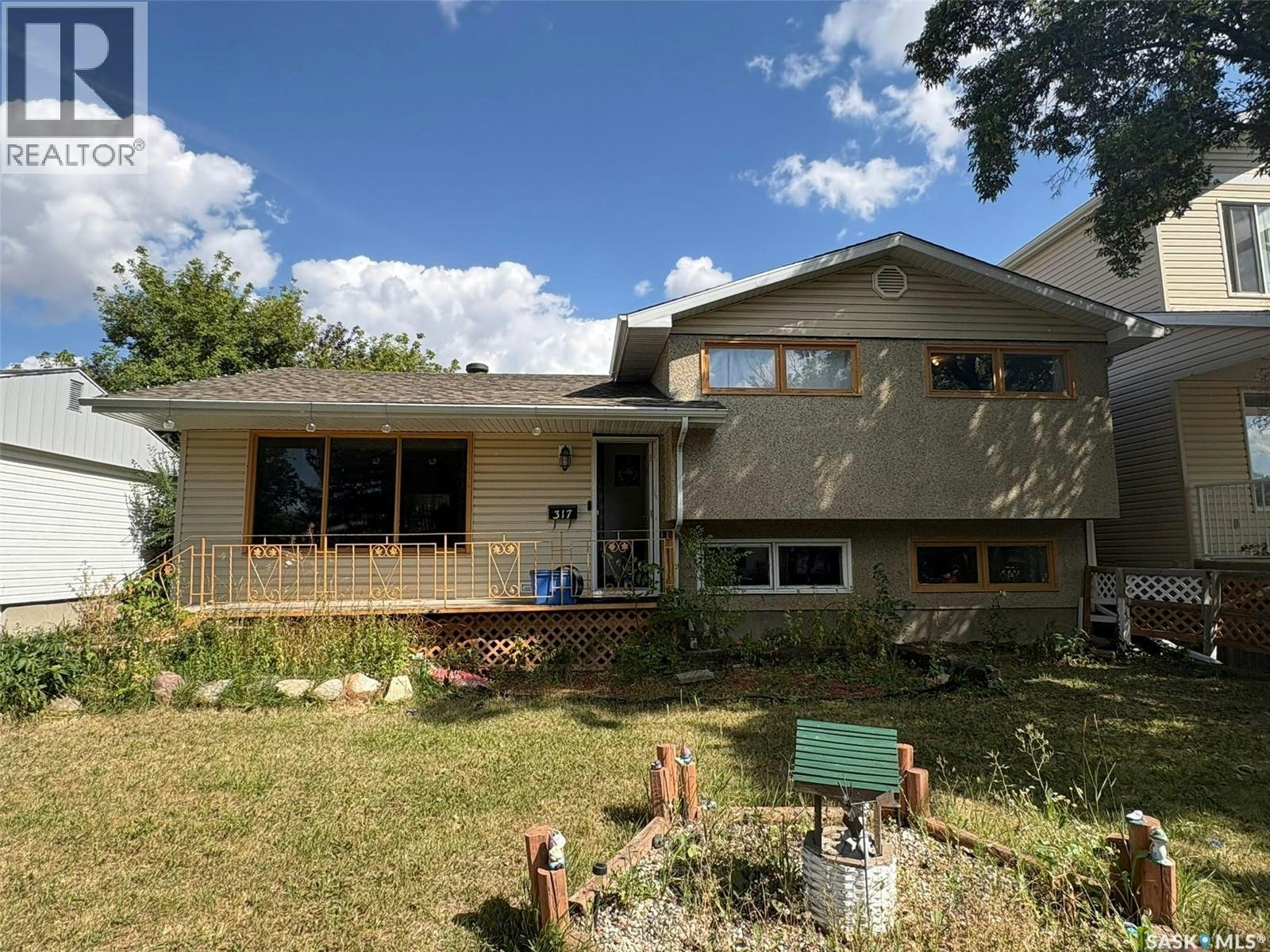 317 Halifax Street, Regina, SK, S4R 1T1