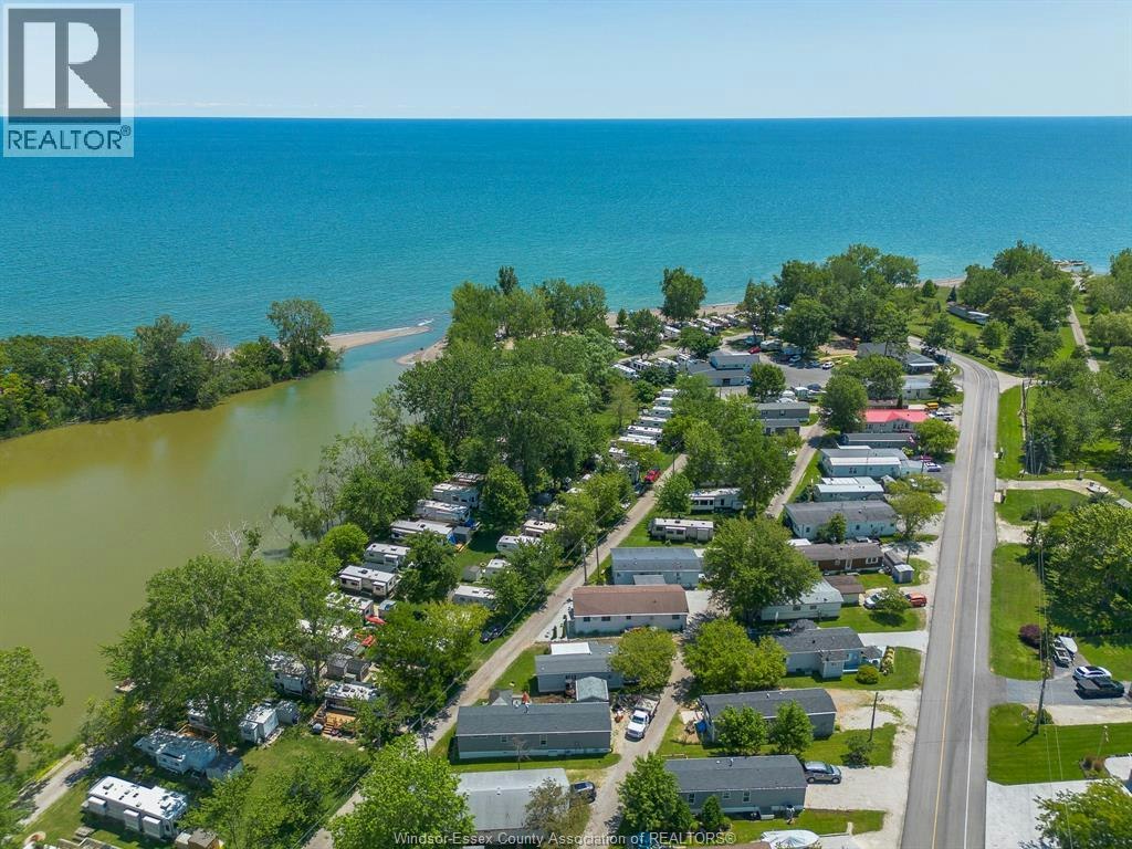 20951 8 Pier Lake Road Rd, Chatham-Kent, ON, N0P 2P0