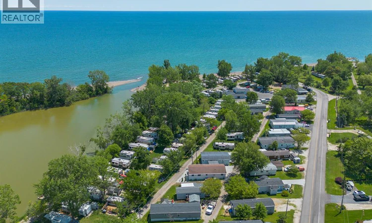 20951 8 Pier Lake Road Rd