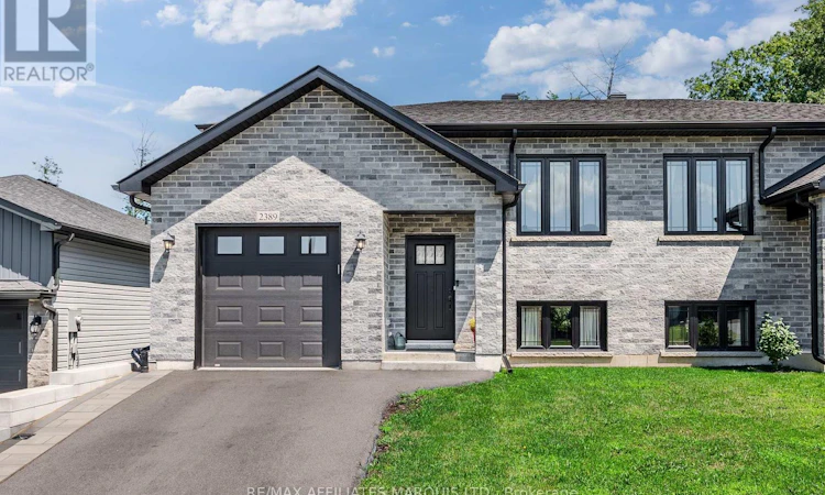 2389 Watson Crescent