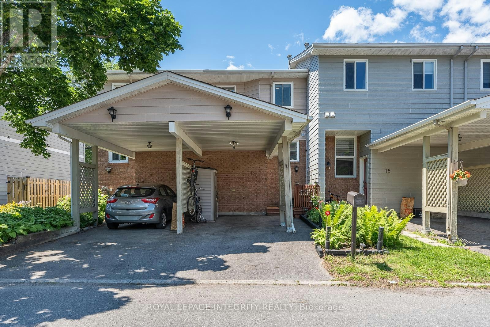 16 Stamford Private, Ottawa, ON, K1T 3J1
