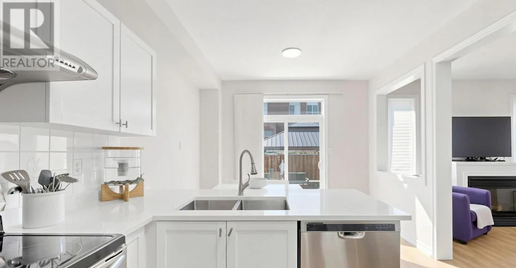 4880 Yorkshire Avenue, Mississauga, ON, L4Z 4H6 - 14