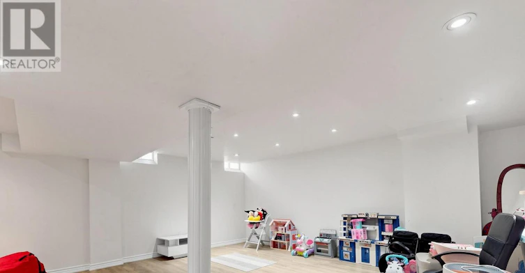 4880 Yorkshire Avenue, Mississauga, ON, L4Z 4H6 - 30