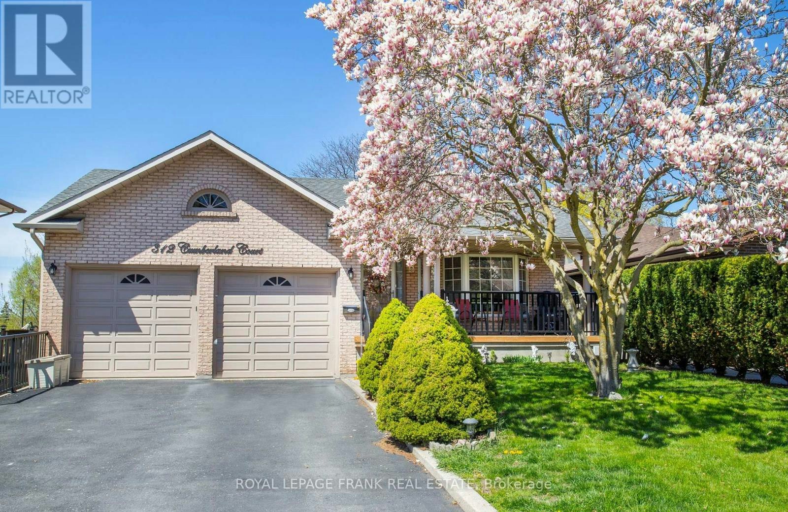 312 Cumberland Court, Oshawa, ON, L1H 8E7