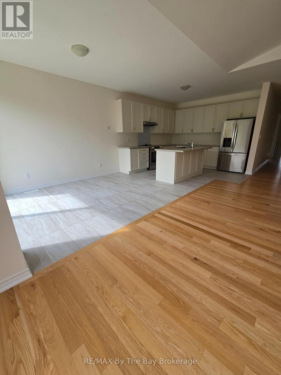 40 Rosanne Circle, Wasaga Beach, ON, L9Z 0N3 - 7