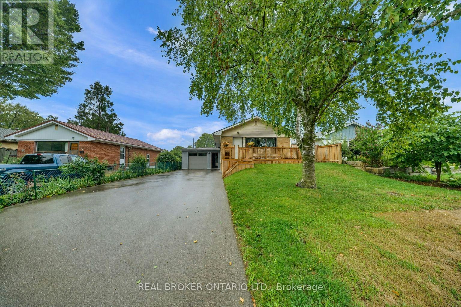 67 Roseford Terrace, Halton Hills, ON, L7J 2L2
