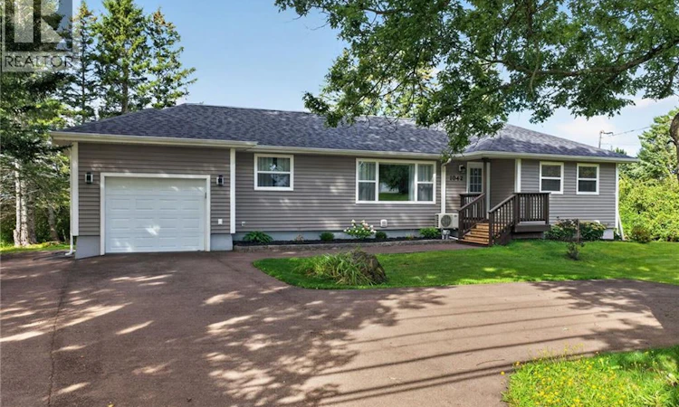 1042 Elmwood Drive