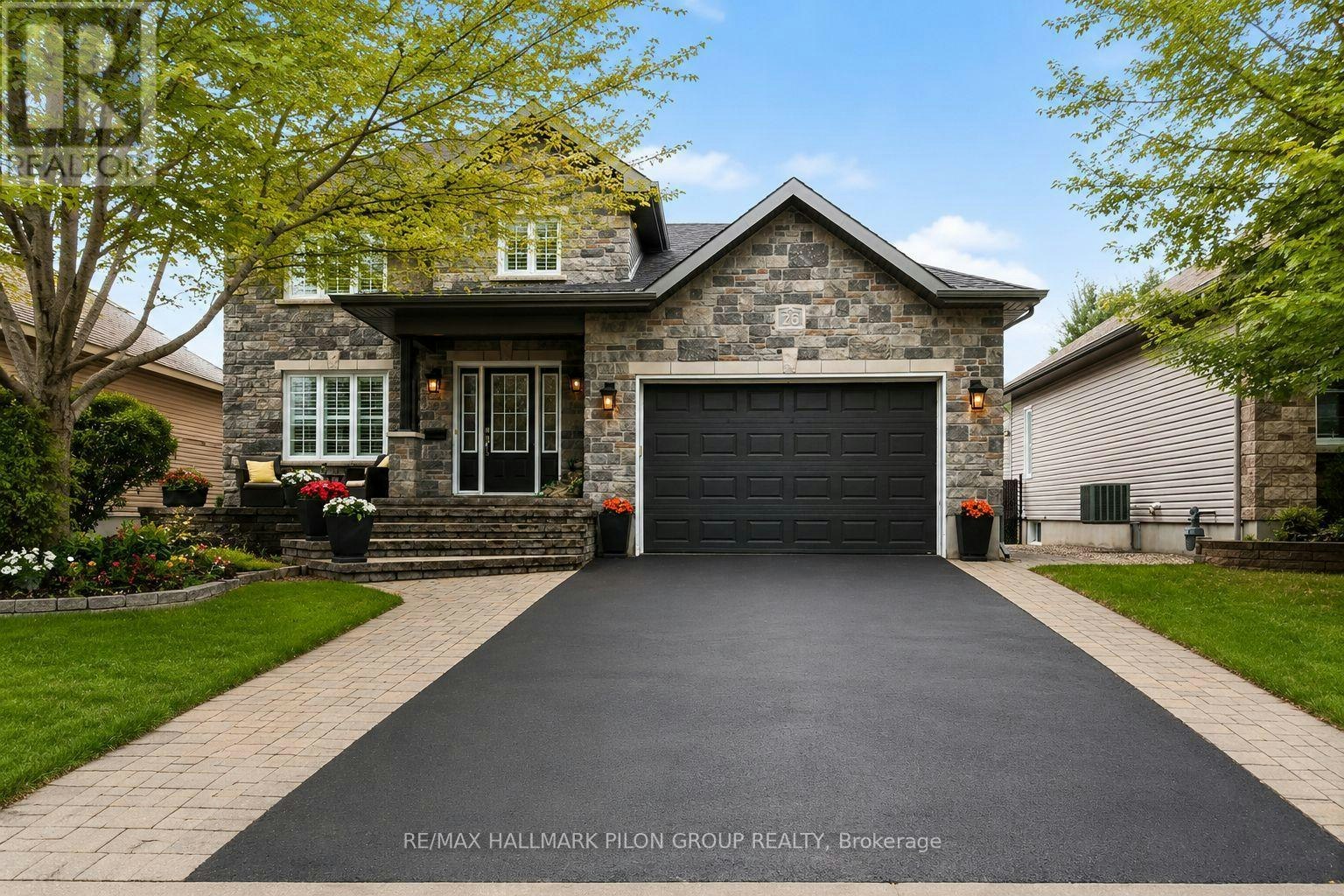 26 Honore Crescent, Limoges, ON, K0A 2M0