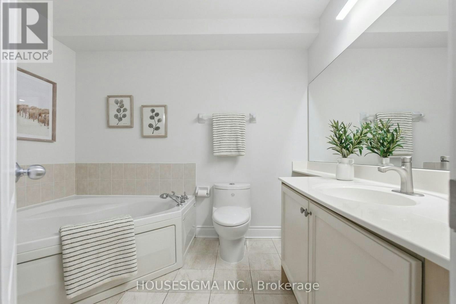 TH 10-1 Rean Drive, Toronto, ON, M2K 3C1 - 16