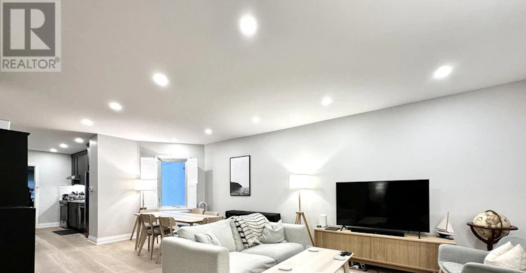 149 Wheeler Avenue, Toronto, ON, M4L 3V5 - 5