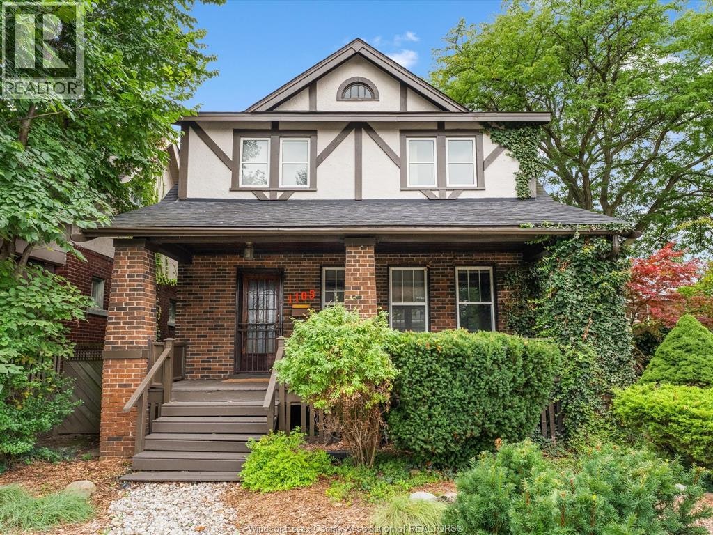 1105 Lincoln Road, Windsor, ON, N8Y 2H6