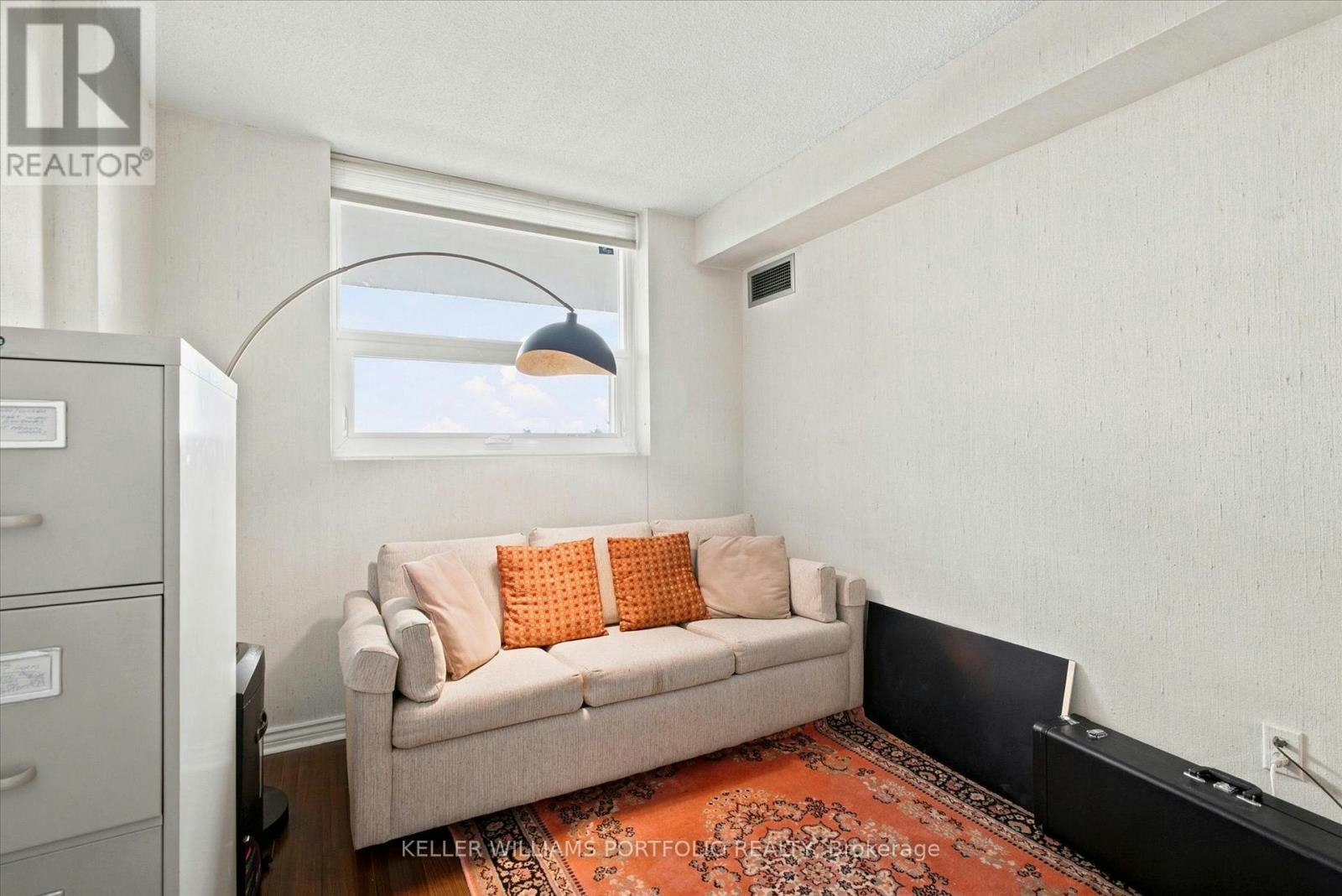 515-7601 Bathurst Street, Vaughan, ON, L4J 4H5 - 33
