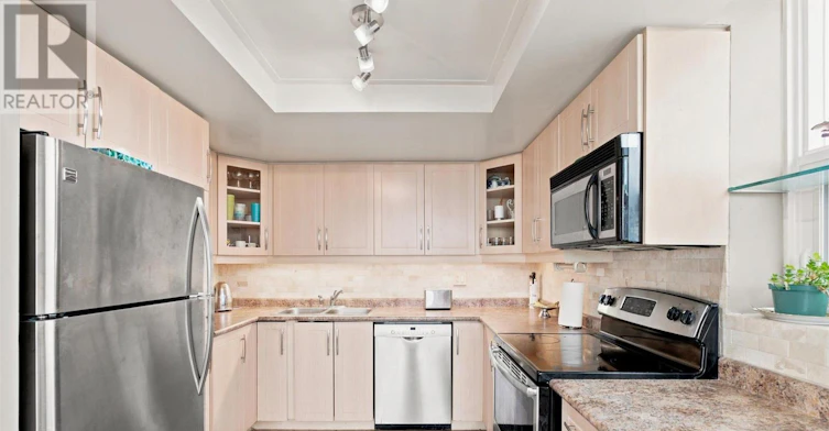515-7601 Bathurst Street, Vaughan, ON, L4J 4H5 - 13