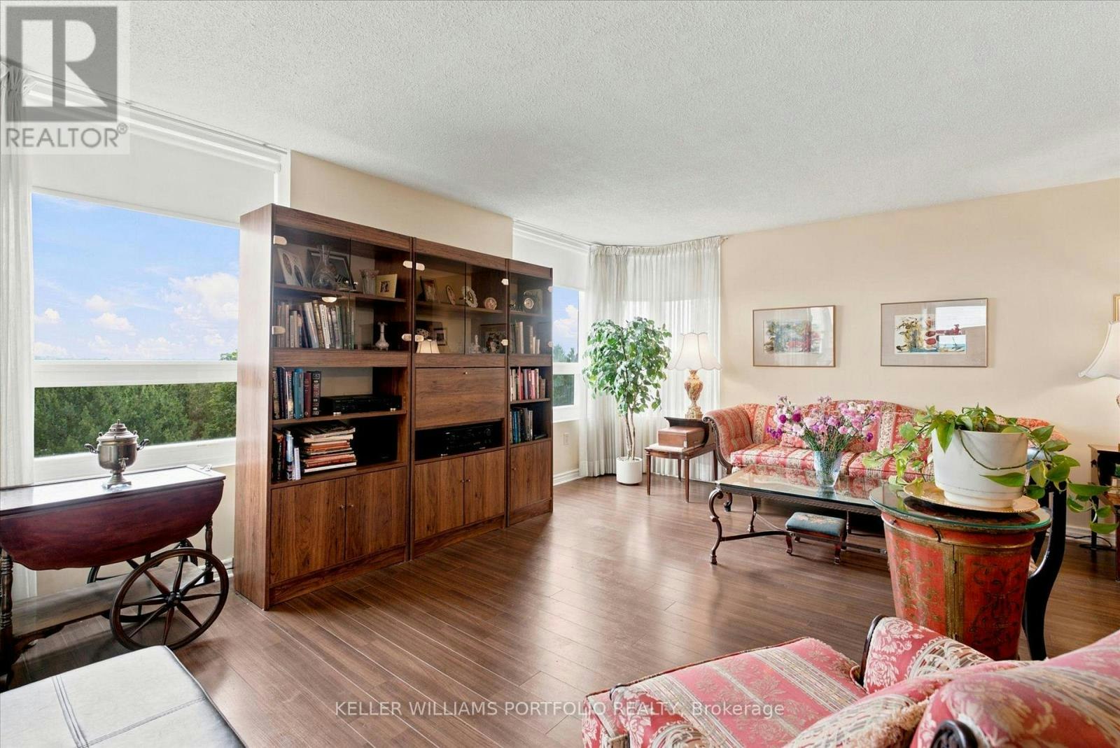 515-7601 Bathurst Street, Vaughan, ON, L4J 4H5 - 8