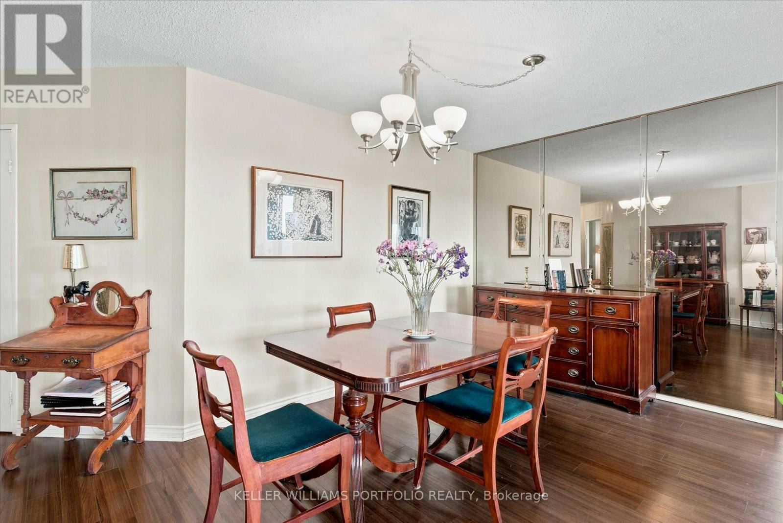 515-7601 Bathurst Street, Vaughan, ON, L4J 4H5 - 21