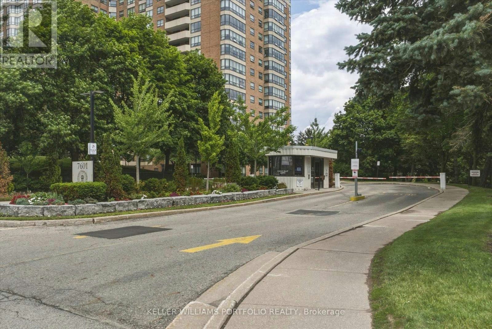 515-7601 Bathurst Street, Vaughan, ON, L4J 4H5 - 2
