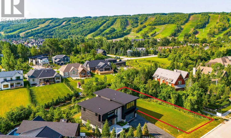 LOT-1 Salzburg Place