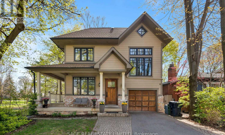 39 Loyalist Road