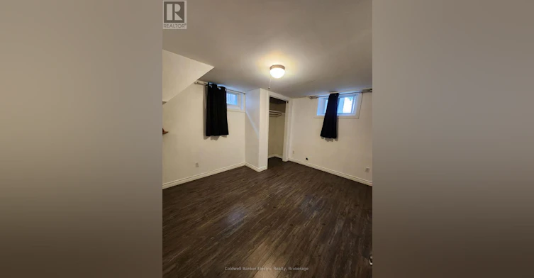 443 Armour Road, Peterborough, ON, K9H 1Y7 - 9