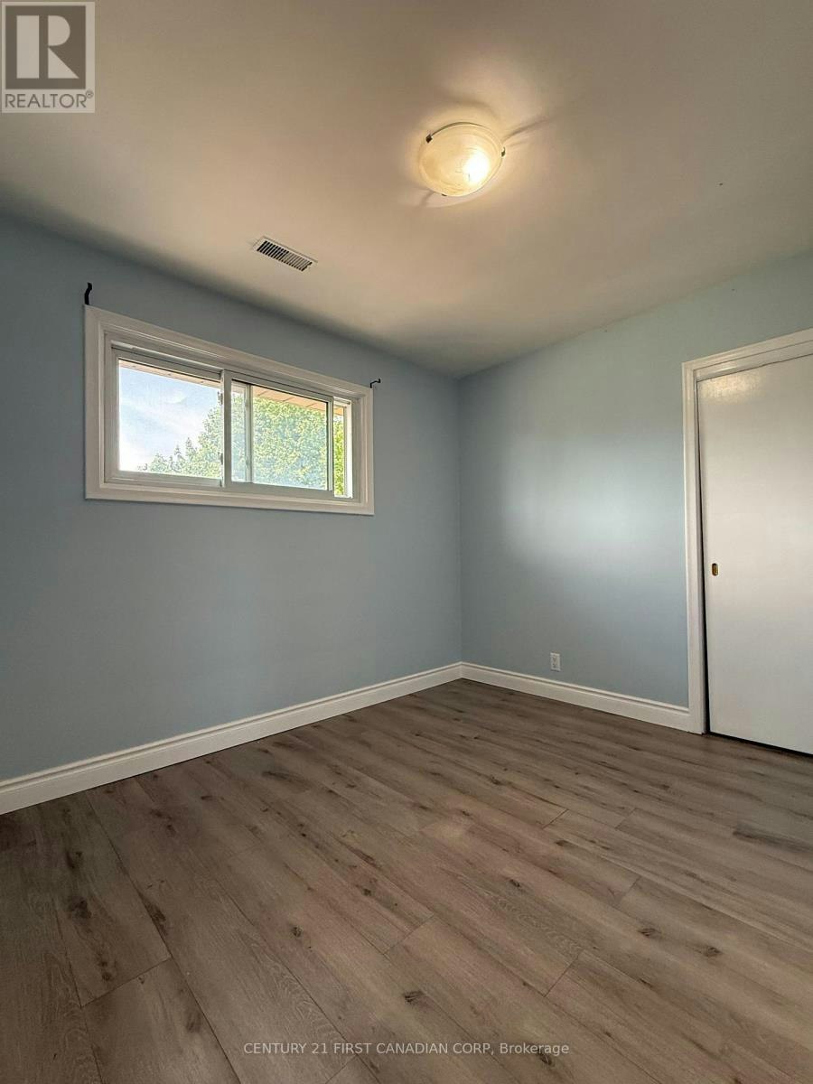 3-228 Burnside Drive, London, ON, N5V 1B9 - 10