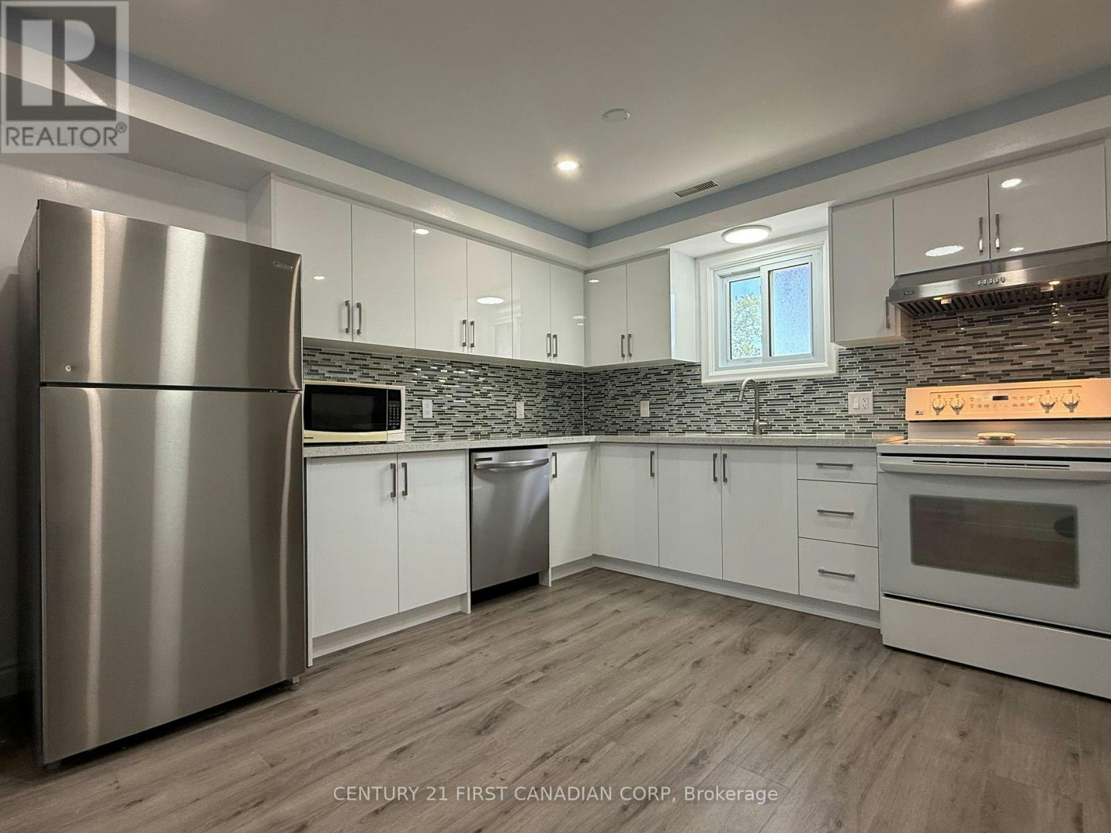 3-228 Burnside Drive, London, ON, N5V 1B9 - 8