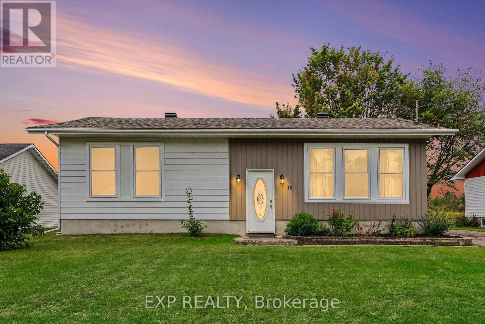 18 Centre Street, Clarence-Rockland, ON, K0A 1E0
