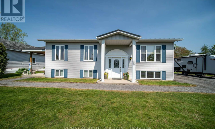 38 Duchesse Crescent